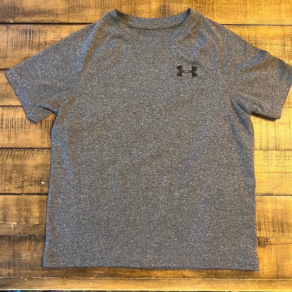 Boys Grey Under Armour T-shirt YSM